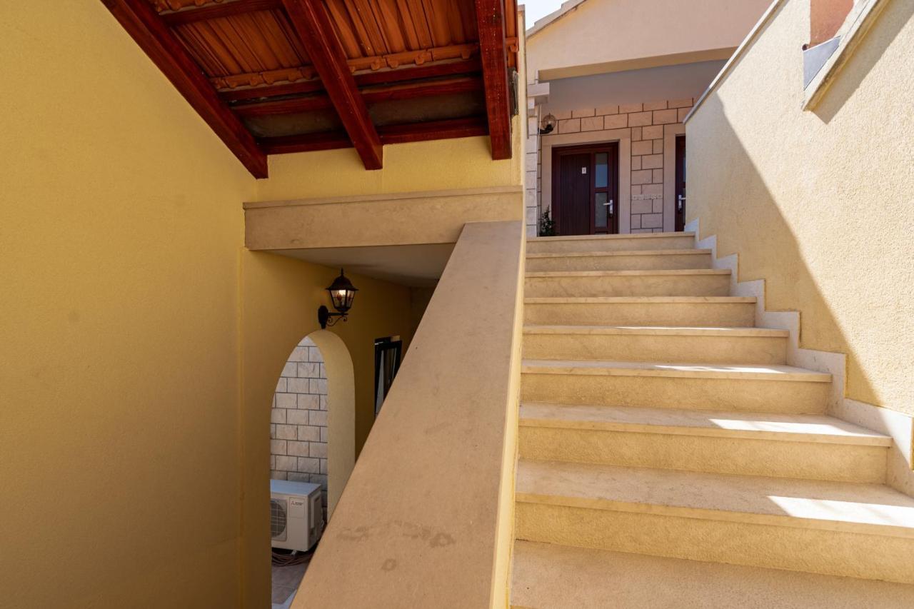 Villa Ana Zrnovo Bagian luar foto